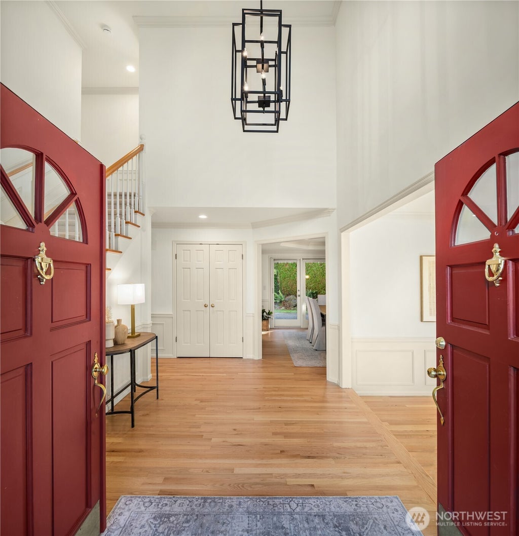 Photo of 4658 225th Avenue SE, Sammamish, WA 98075 (MLS # 2592563)