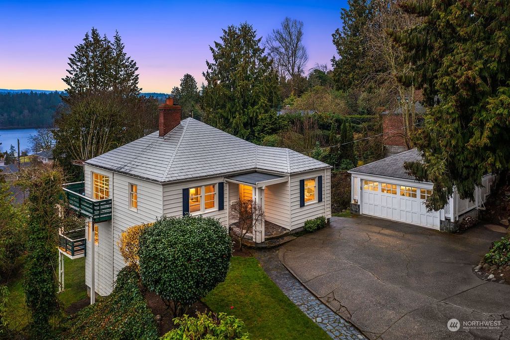 Photo of 4814 52nd Avenue S, Seattle, WA 98118 (MLS # 2043720)