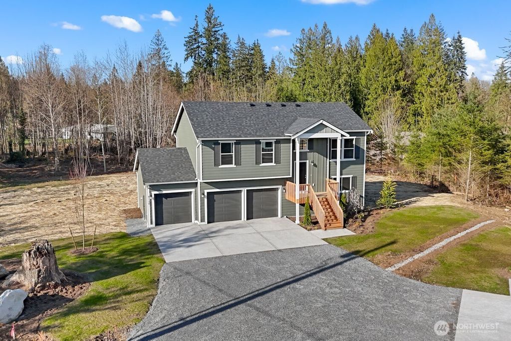 Photo of 8119 108th Street NE #2B, Marysville, WA 98271 (MLS # 2482934)