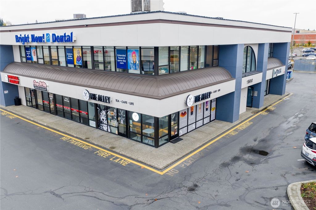 Photo of 18910 28th Avenue W #102B, Lynnwood, WA 98036 (MLS # 2458054)