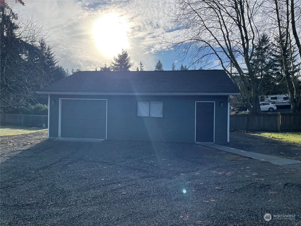 Photo of 18829 24th Avenue W, Lynnwood, WA 98036 (MLS # 2215786)