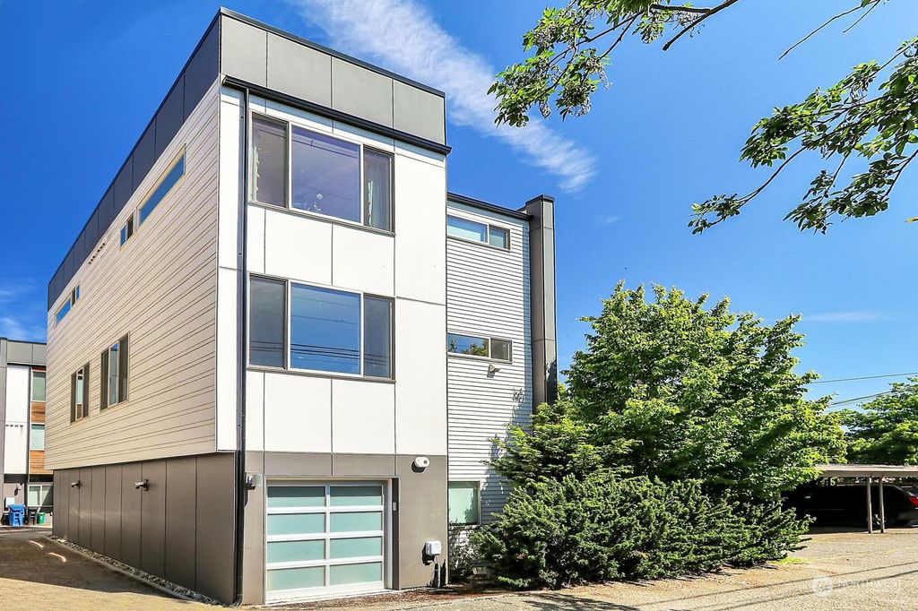 Photo of 4031 California Avenue SW, Seattle, WA 98116 (MLS # 2250347)
