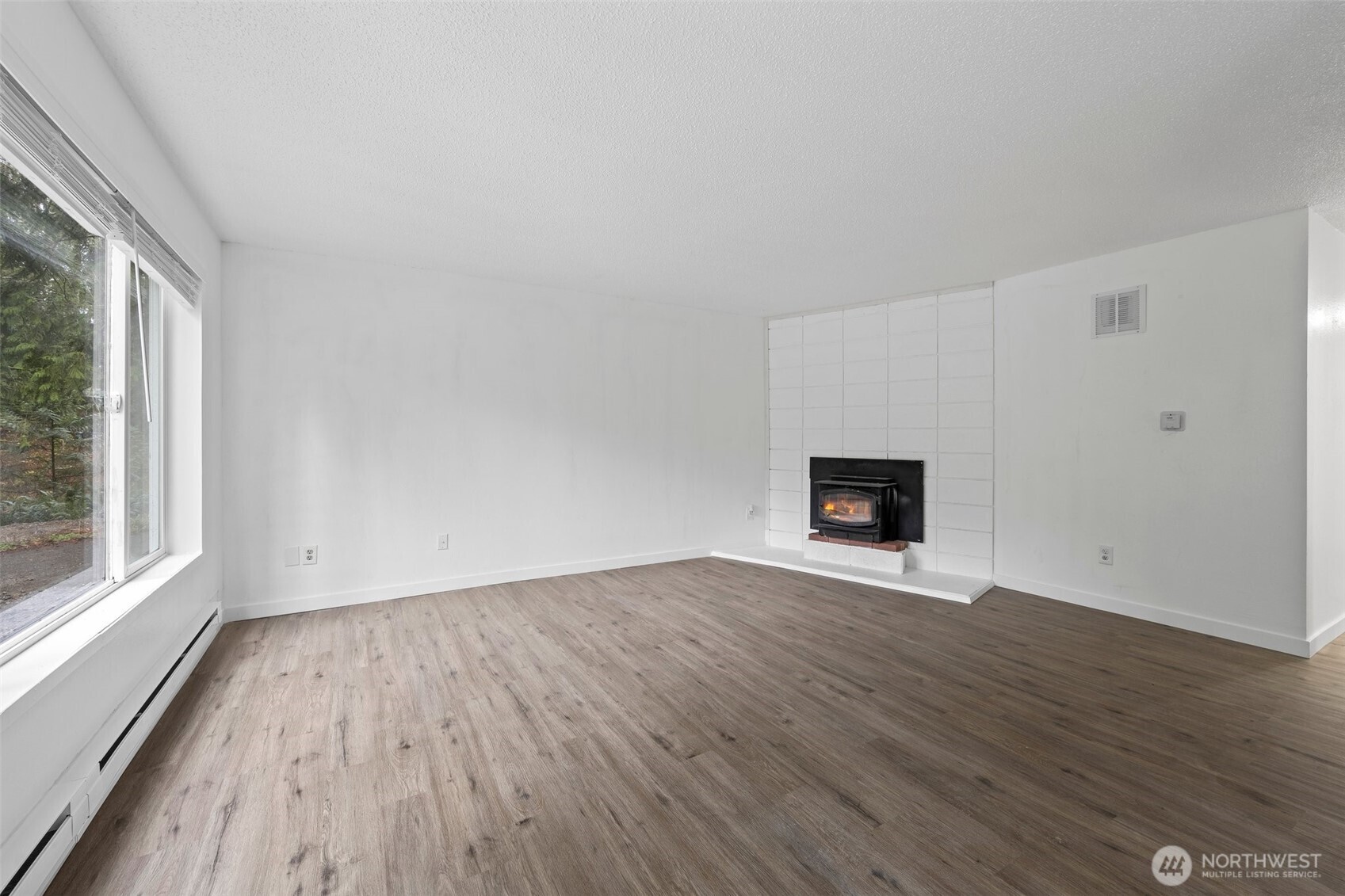 6311 151st Street NW