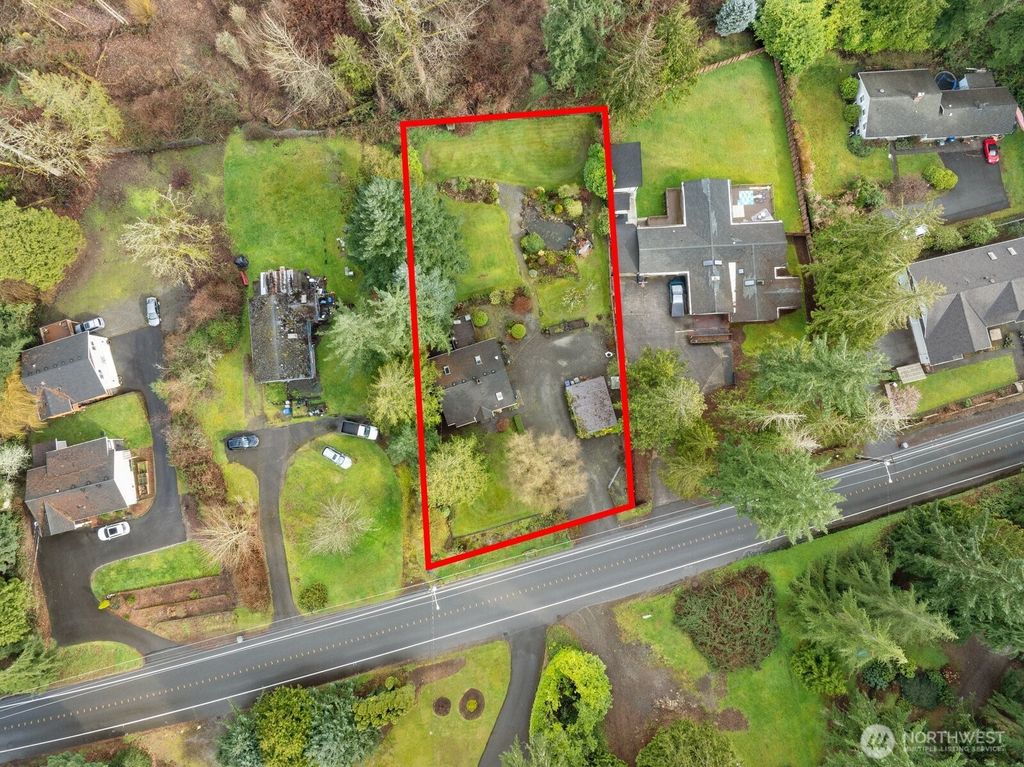 Photo of 16830 SE Newport Way, Bellevue, WA 98006 (MLS # 2490227)