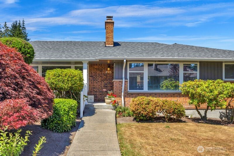 205 Heather Road