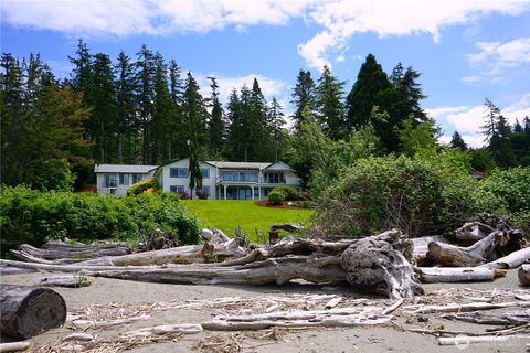 Photo of 19810 Soundview Drive NW, Stanwood, WA 98292 (MLS # 2498891)