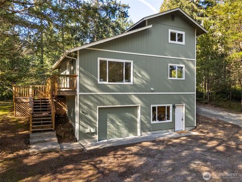 Photo of 2621 E Saint Andrews Drive N, Shelton, WA 98584 (MLS # 2487276)