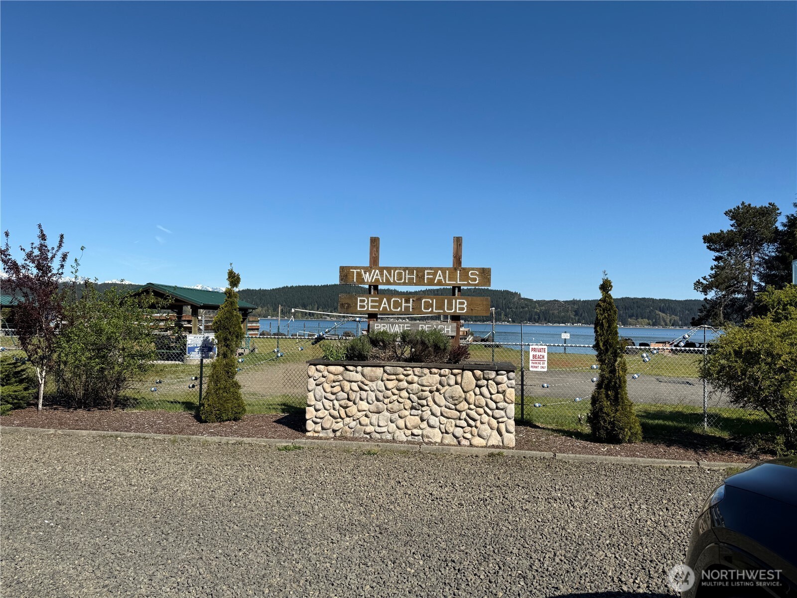 147 NE Snowcap Drive