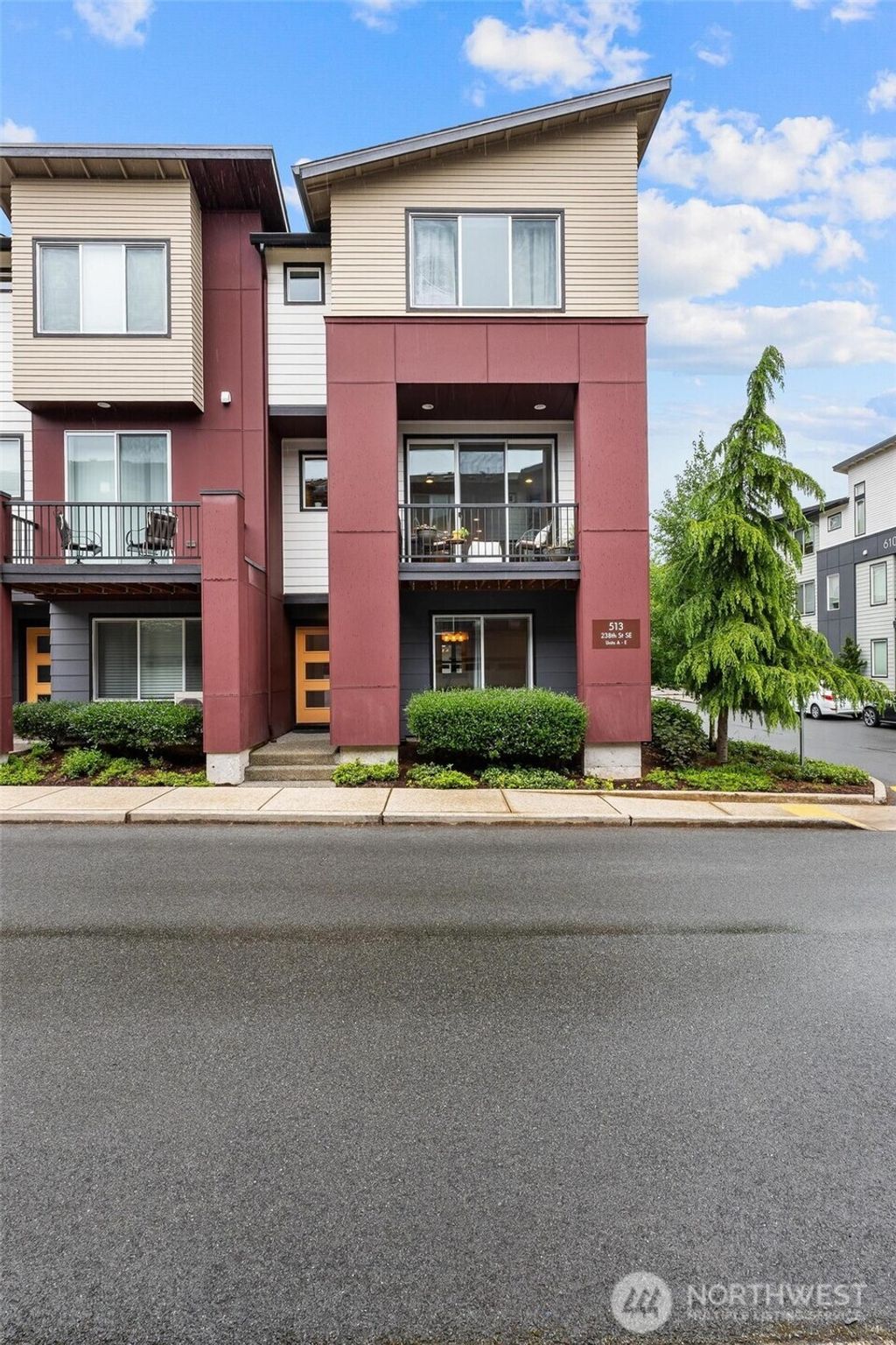 Photo of 513 238th Street SE #Unit A, Bothell, WA 98021 (MLS # 2523414)