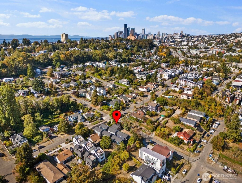 Photo of 1901 S Plum St St, Seattle, WA 98144 (MLS # 2438293)