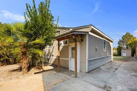 1901 S Plum St Seattle WA 98144