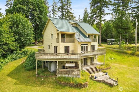 Photo of 8120 Gordon Road, Concrete, WA 98237 (MLS # 2390368) Photo of 8120 Gordon Road, Concrete, WA 98237 (MLS # 2390368)