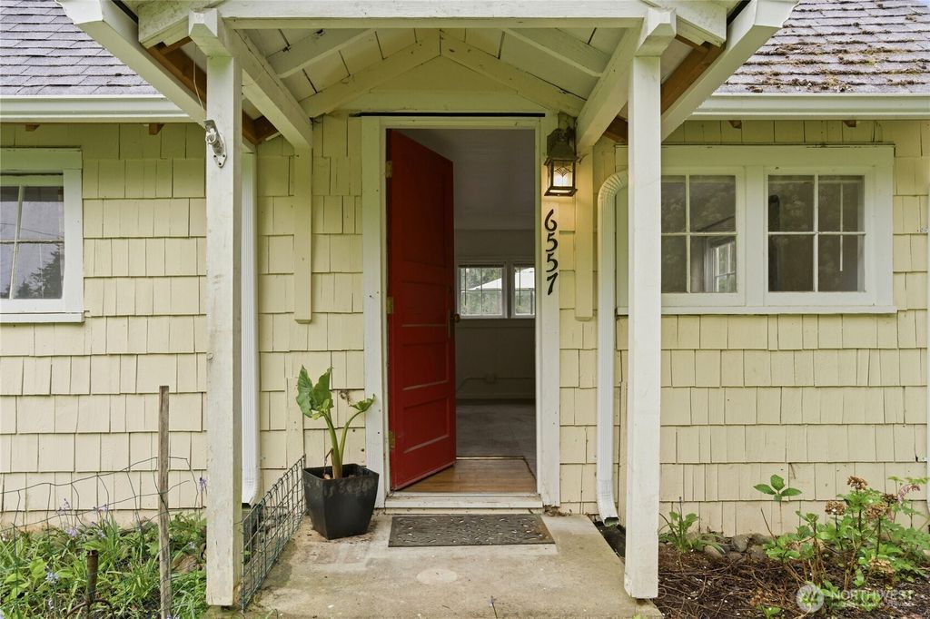Photo of 6557 Cultus Bay Road, Clinton, WA 98236 (MLS # 2512412)
