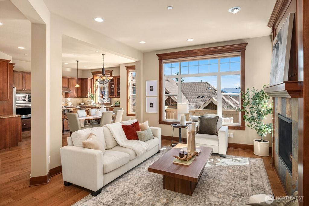 Photo of 2520 NW Alpine Crest Way, Issaquah, WA 98027 (MLS # 2435158)