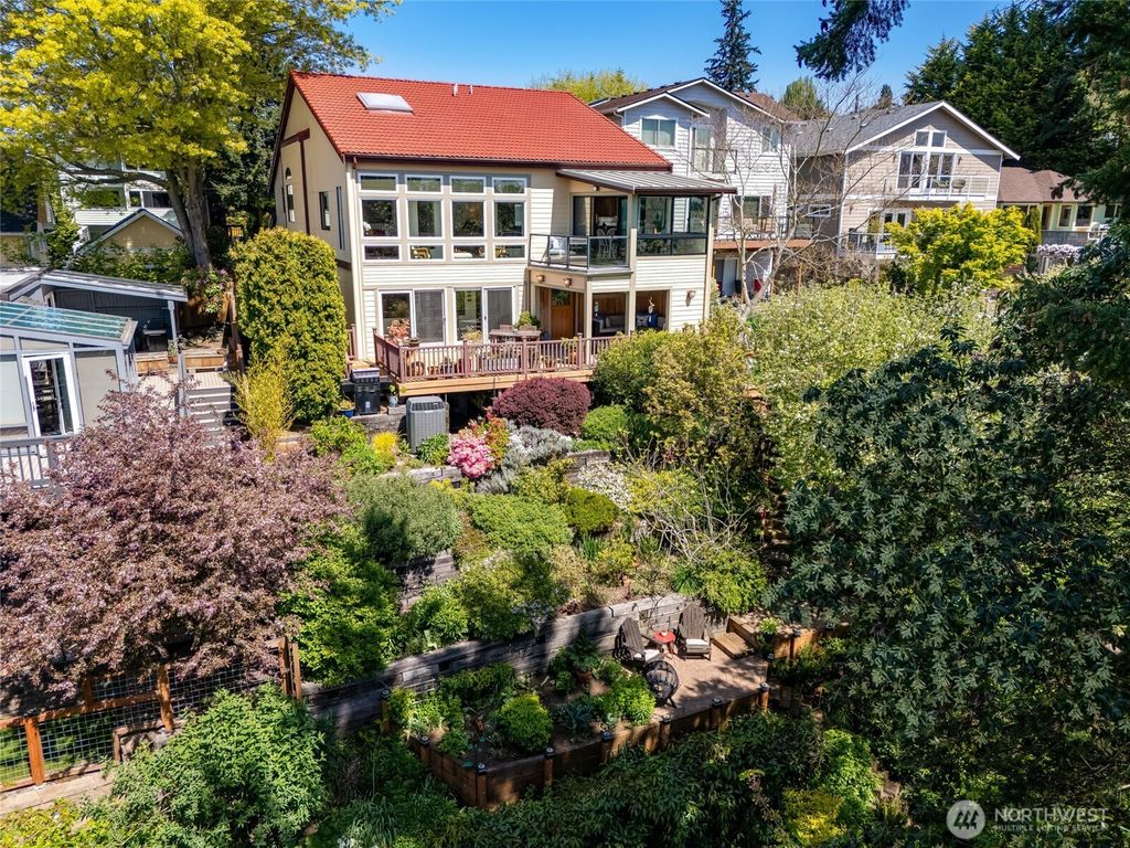 Photo of 4215 SW Sullivan Street, Seattle, WA 98136 (MLS # 2369434)