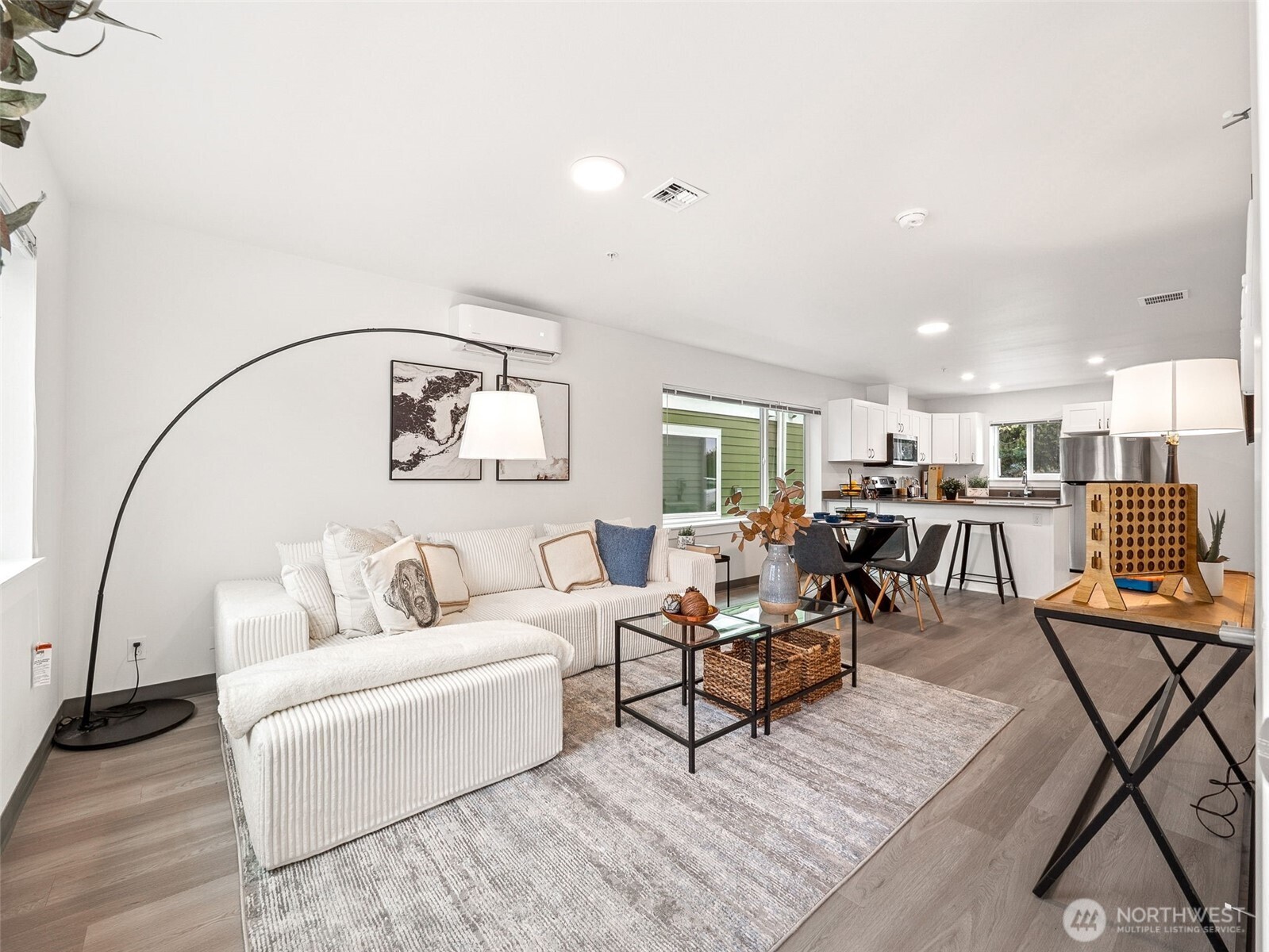 13813 32nd Lane S