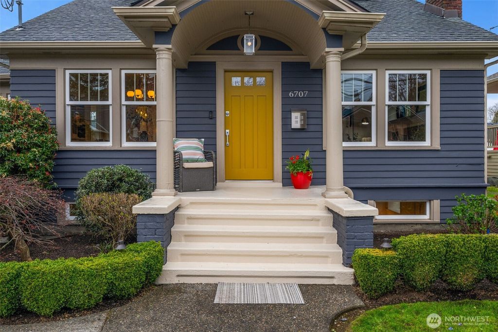 Photo of 6707 6th Avenue NW, Seattle, WA 98117 (MLS # 2496031)