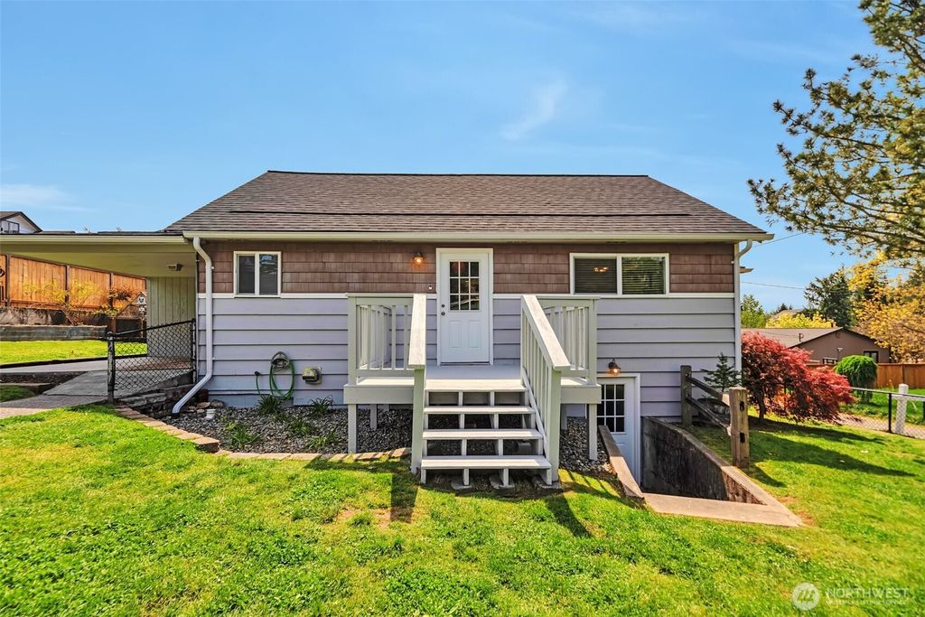 Photo of 32030 Morgan Drive, Black Diamond, WA 98010 (MLS # 2366077)