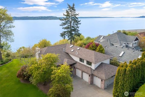 26045 Marine View Drive S Des Moines WA 98198