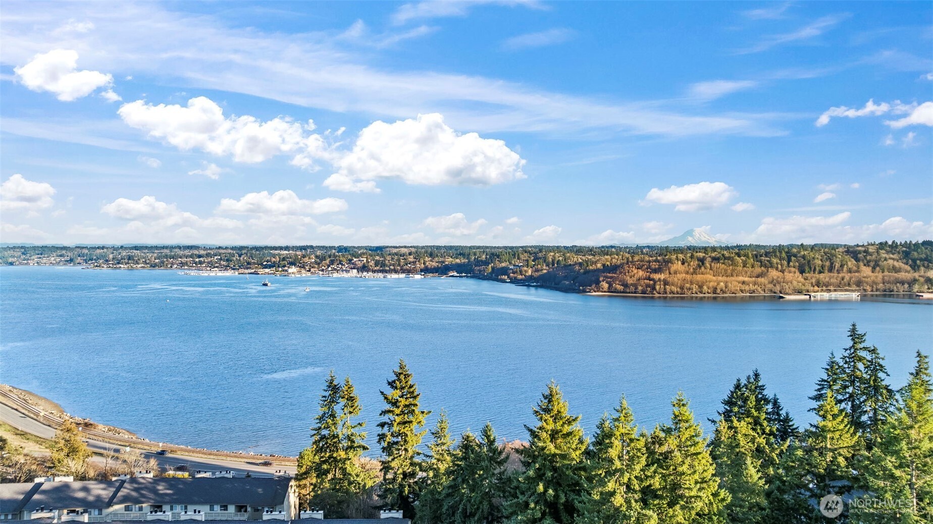 1725 W Sunn Fjord Lane J304