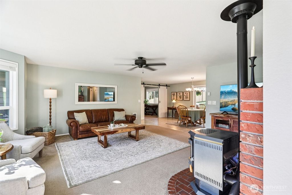 Photo of 18115 132nd Place SE, Snohomish, WA 98290 (MLS # 2487460)