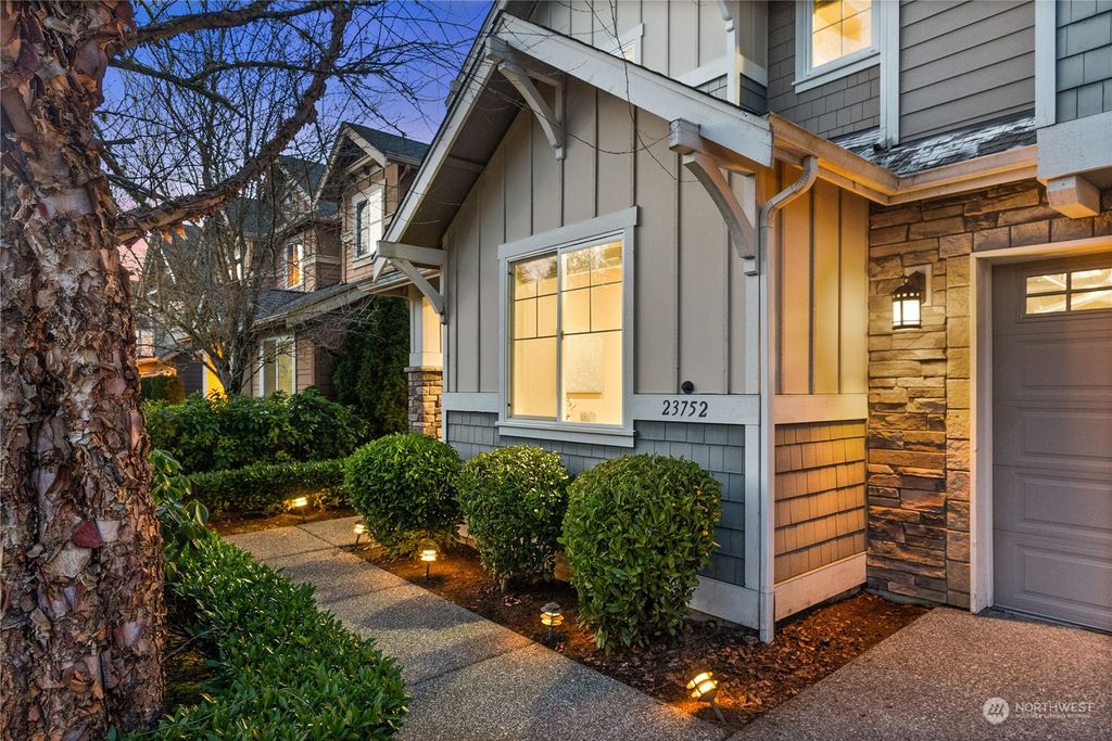 Photo of 23752 NE 107th Lane, Redmond, WA 98053 (MLS # 2325956)