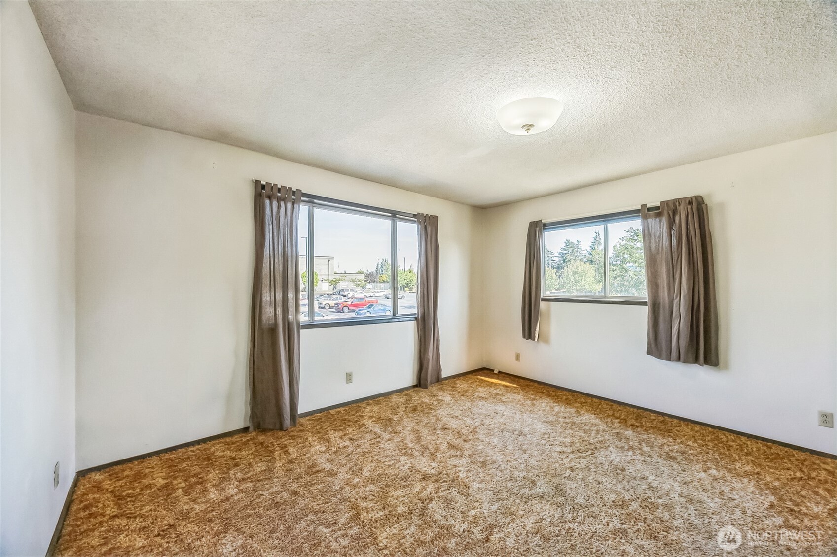 2420 Simpson Ave