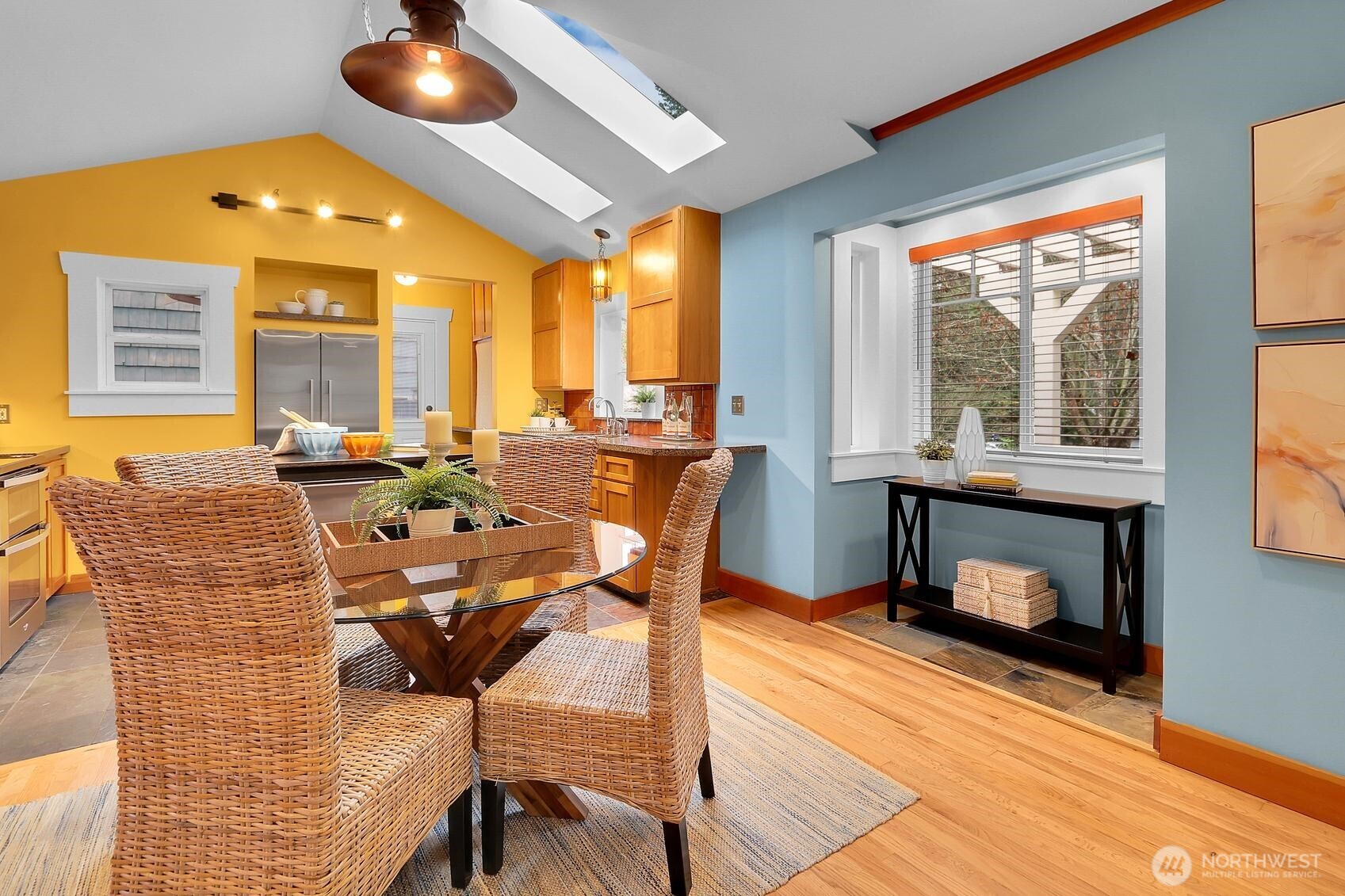 16305 27th Avenue NE