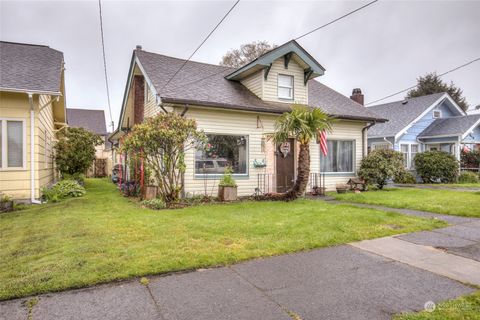 A home in Hoquiam