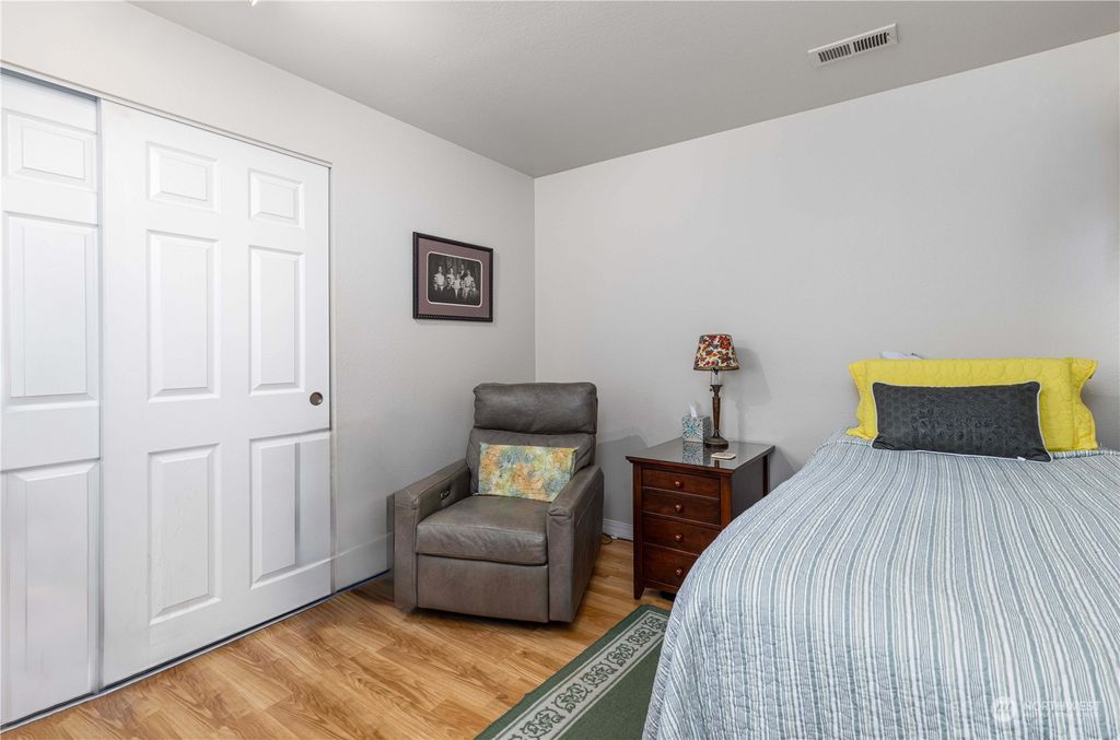 Photo of 4810 SW 317th Lane #B, Federal Way, WA 98023 (MLS # 2224507)