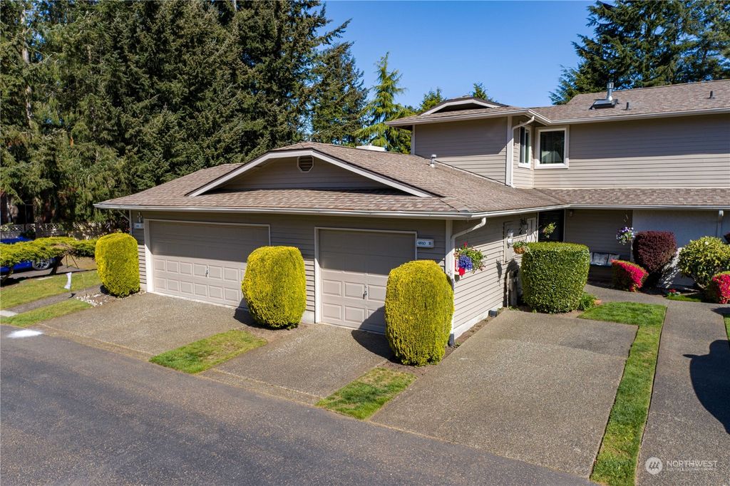 Photo of 4810 SW 317th Lane #B, Federal Way, WA 98023 (MLS # 2224507)
