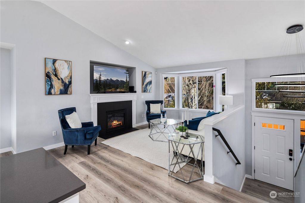 Photo of 1910 139th Street SW, Lynnwood, WA 98087 (MLS # 2331006)