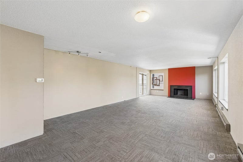 1743 NW 57th Street 406