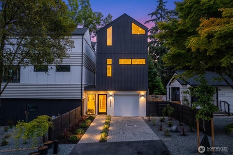 Photo of 12056 20th Avenue NE, Seattle, WA 98125 (MLS # 2572259)