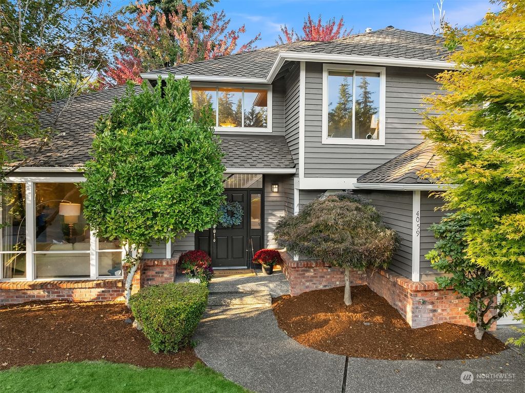 Photo of 4059 240th Place SE, Sammamish, WA 98029 (MLS # 2294809)
