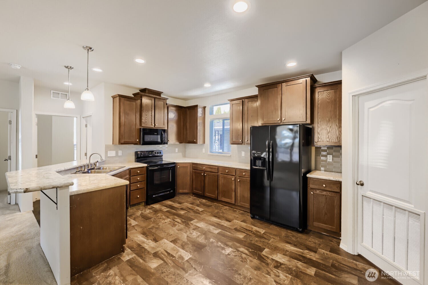 7508 47th Avenue NE 14