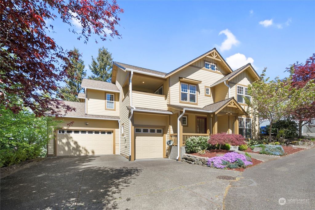 Photo of 700 S 47th Street, Renton, WA 98055 (MLS # 2221056)