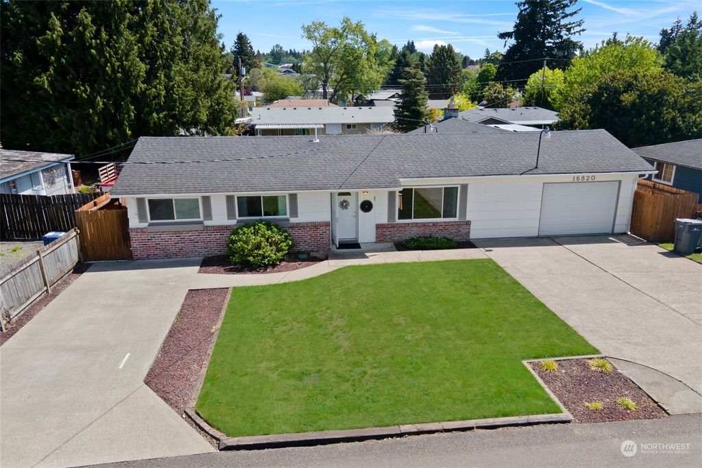 Photo of 16820 124th Avenue SE, Renton, WA 98058 (MLS # 2239003)