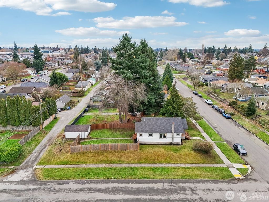Photo of 3601 S Ainsworth Avenue, Tacoma, WA 98418 (MLS # 2467509)