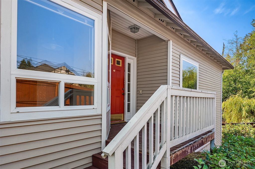 Photo of 15604 48th Place W, Edmonds, WA 98026 (MLS # 2430211)