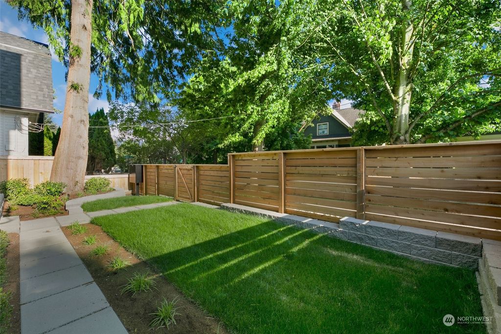 Photo of 762 N 65th Street, Seattle, WA 98103 (MLS # 2178913)