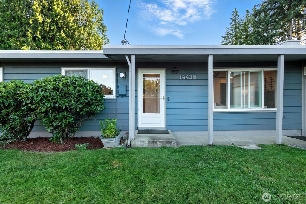 Photo of 14435 28th Lane S, SeaTac, WA 98168 (MLS # 2402632)