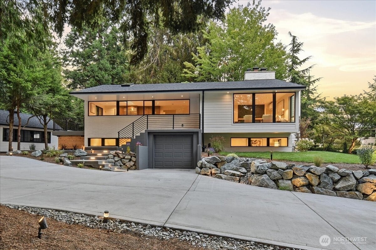 836 NW Richmond Beach Road
