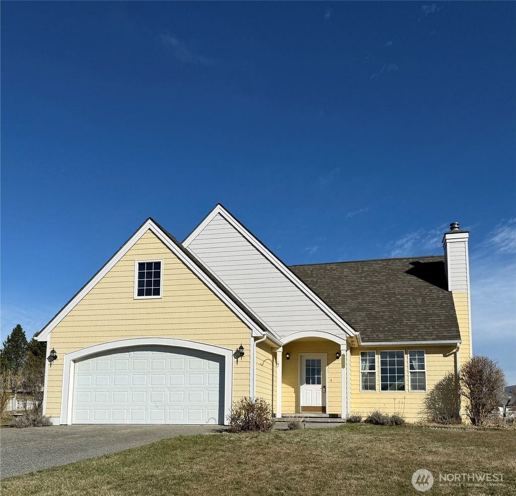 Photo of 334 Omak River Road, Omak, WA 98841 (MLS # 2493352)