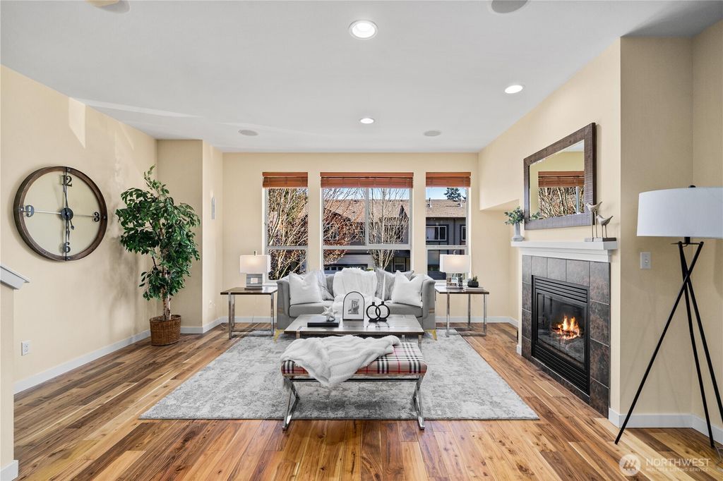 Photo of 16528 2nd Park SE, Bothell, WA 98012 (MLS # 2482077)