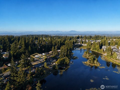 Photo of 431 72nd Street SE, Everett, WA 98203 (MLS # 2572422)