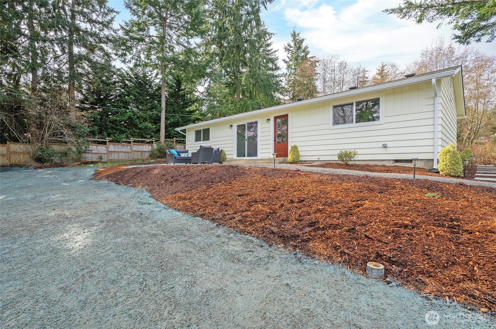1151 Leschi Drive