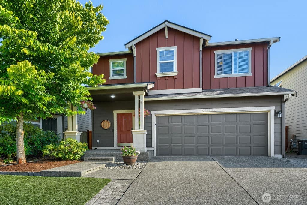 Photo of 24231 SE 263rd Place, Maple Valley, WA 98038 (MLS # 2570013)