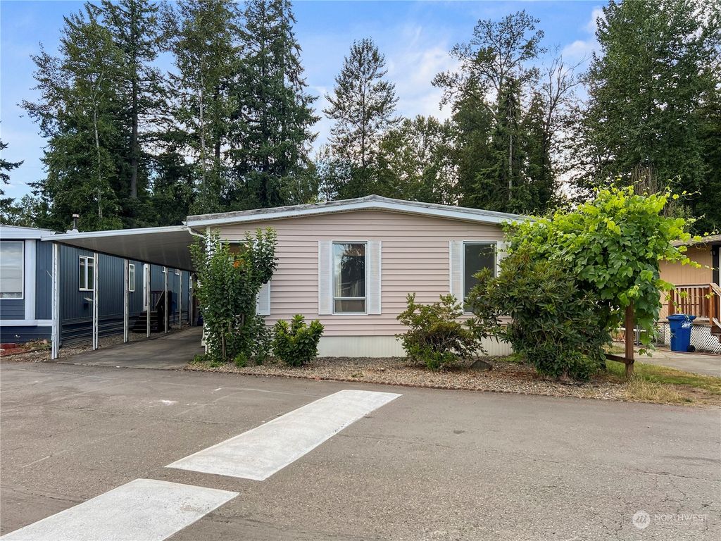 Photo of 15232 SE 272nd Street #3, Kent, WA 98042 (MLS # 2141814)