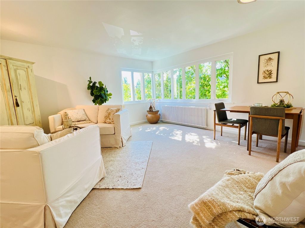 Photo of 1800 Taylor Avenue N #406, Seattle, WA 98109 (MLS # 2477189)